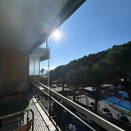 Casa Clementina Апартаменты Санремо